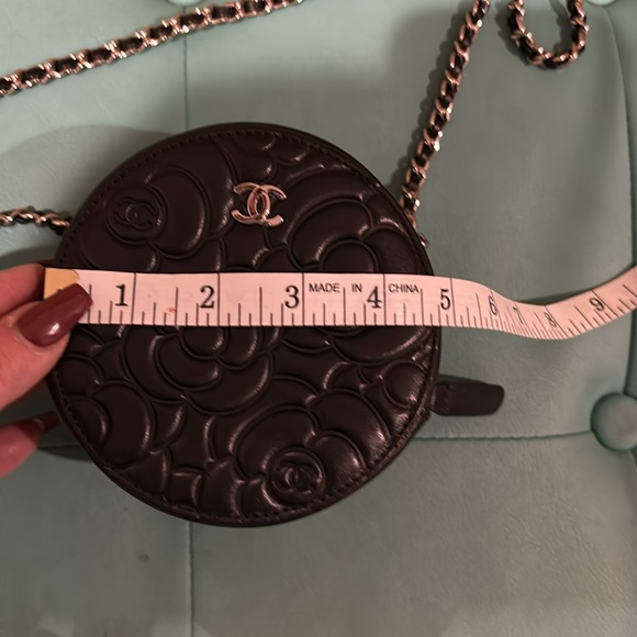 Authentic Chanel crossbody - Picture 6 of 10